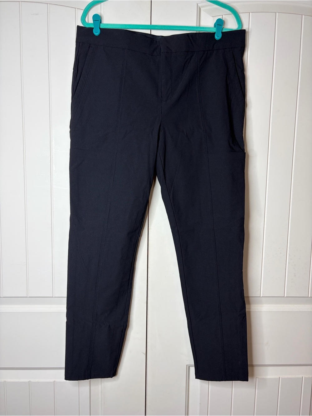 Athleta Black Slim Ankle Pants Size 16